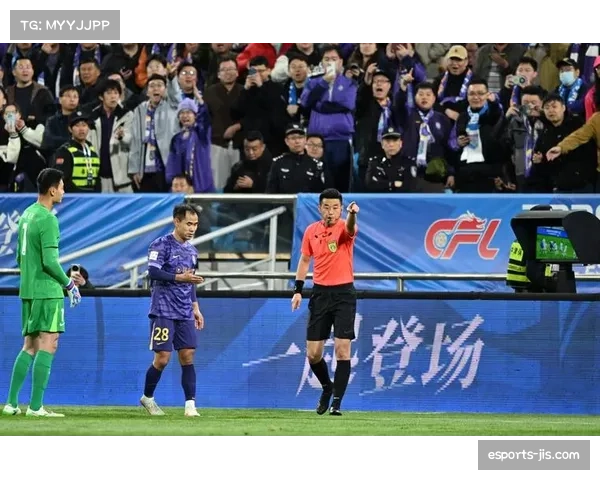 天津津门虎0-0战平上海申花，双方互交白卷